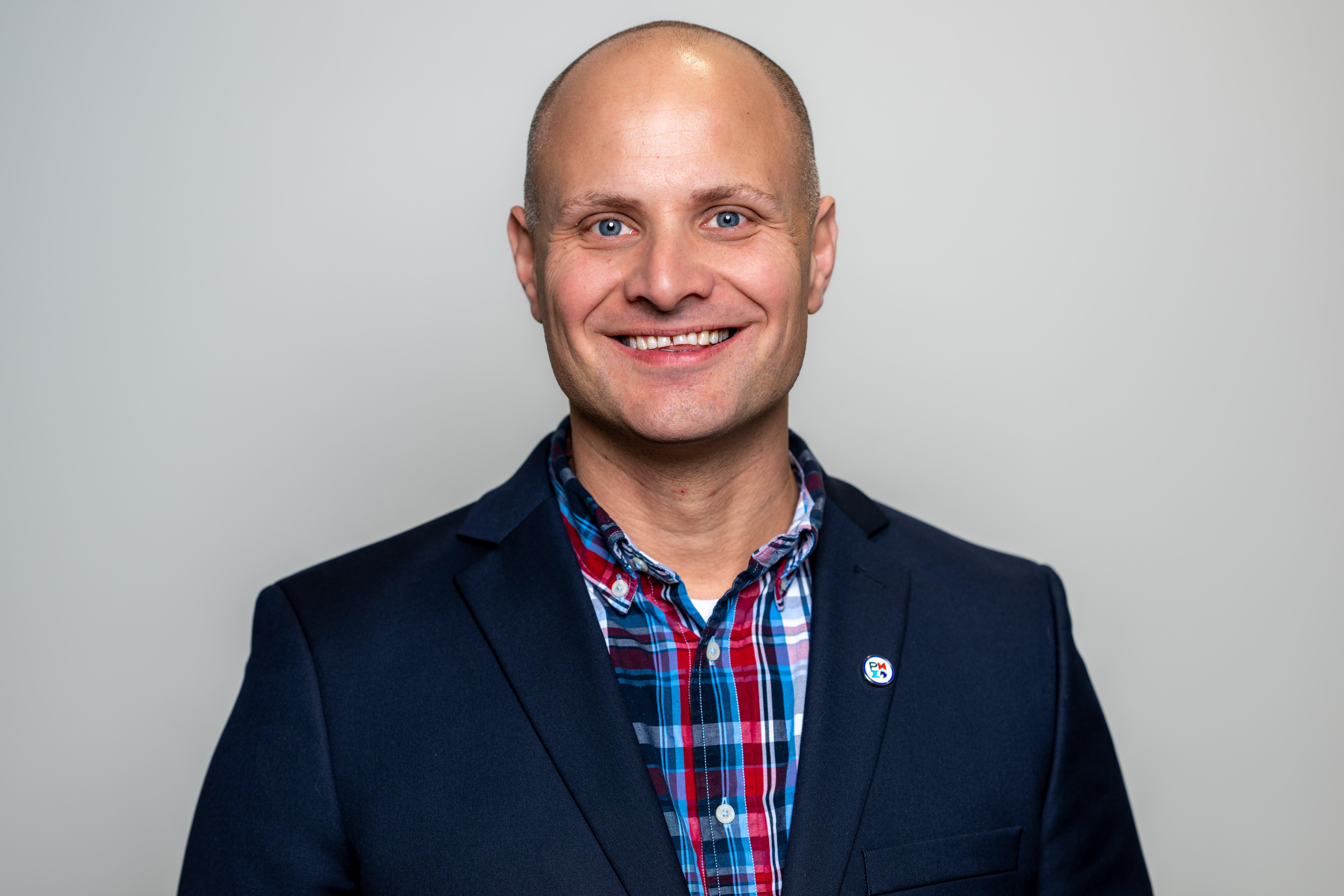 Chris Leonard · Breakout Session 3 · 1:20 PM (Capacity - Main Stage)